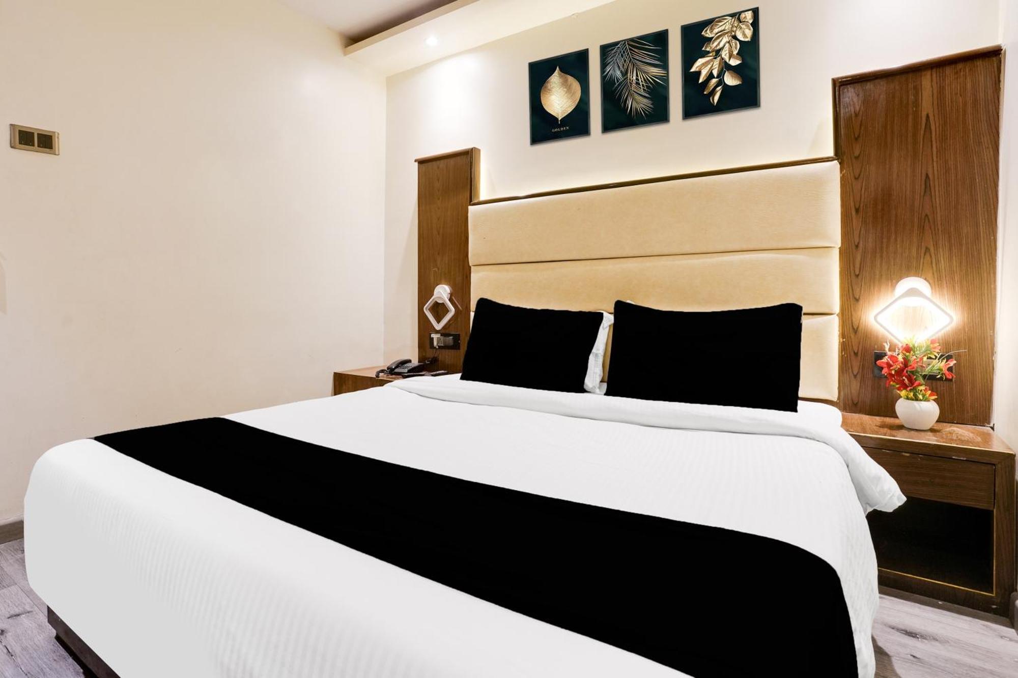 Super Collection O Andheri Near Western Express Highway Mumbai Exterior photo